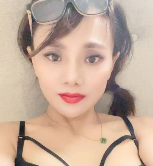 PERTH HOT GILRS READY TO SHOW YOU A GOOD TIME GFE AND MUCH MORE WITH NURU AND FS AVAILABE 24/7