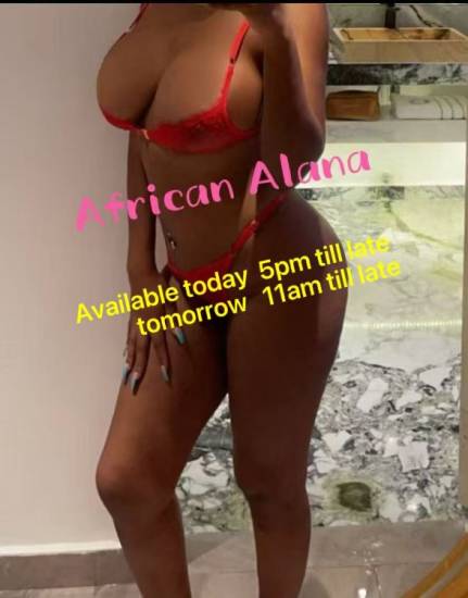  Western Girls  today, pretty, stunning +good service!!!