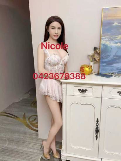 Hot and attractive : Diana  : mistress, perfect for your cravings